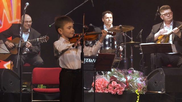 Юбилейный концерт ансамбля «Сюрприз»