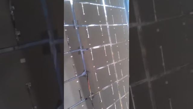 Работа солнечных элементов Sovello в батареи 40 шт