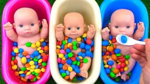 Magic Satisfying ASMR l Glossy Candy Mixing in Rainbow Bathtubs with Playdoh & Color Skittles