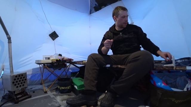 Зимняя рыбалка в ПАЛАТКЕ. Озеро УЕЛГИ. Ловля карася зимой