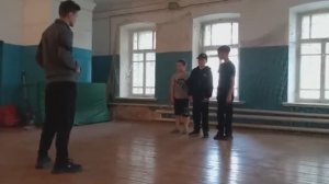 Однажды в спортзале.