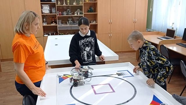 01.11.2024Отчет. 2 блок. Дети Касли 6-15 лет.Леготворение. Роботы, Дроны