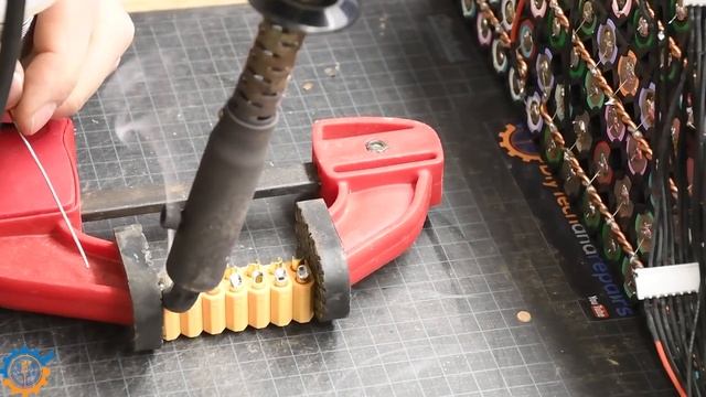 Installing a smart BMS on a 14s LiIon battery pack смотреть онлайн