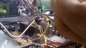 Sony Trinitron CRT tv 21 inch ayaw mag oscillate