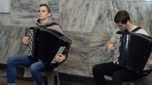 Vivaldi und Bach in der Moskauer U-Bahn