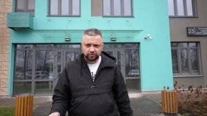 В старых дворах мкр Яркий Демского района г. Уфы необходимо положить асфальтное покрытие.