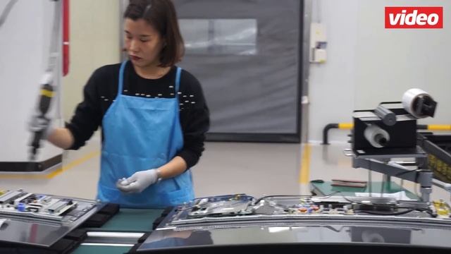 Inside Look: In den OLED-Werkstätten bei LG Display смотреть онлайн