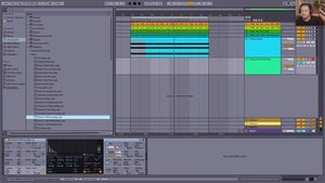 2.2.3 Creating Depth with Pads and Bass (Groove 2)