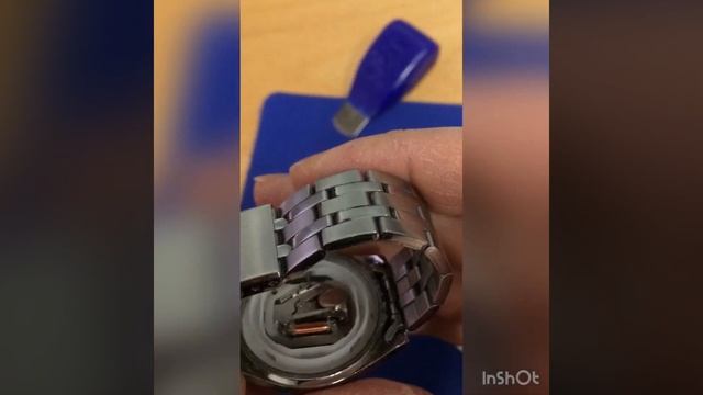 Замена батарейки в (на) наручных часах CASIO - Replacing the battery in a watch CASIO / 更换手表中的电池 смотреть онлайн