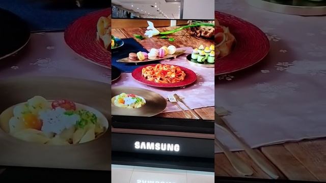 Samsung qled world biggest screen 85 inch tv смотреть онлайн