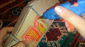 Как сделать вертолет из картона своими руками?