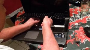 ASUS K95V Tastatur tauschen / Keyboard