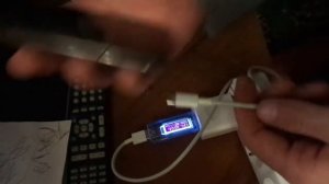 сравнение оригинального кабеля для зарядки HONOR20, и китайского.