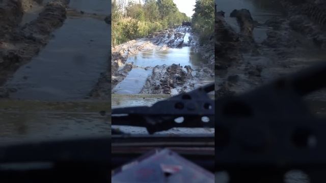 Landrover 110 off roading, things to do with children at the weekend in the real world смотреть онлайн