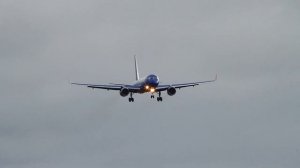 Ту-204 "Почта России" посадка с боковым ветром