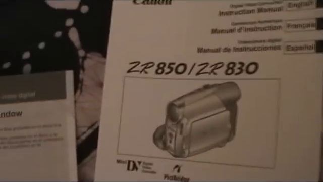 Partial Unboxing of Canon ZR850 and video test смотреть онлайн