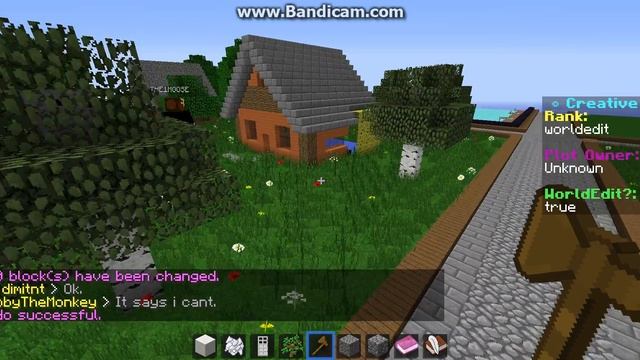 MESSING WITH RUSSELL'S CREATIVE PLOT WITH WORLD EDIT! смотреть онлайн