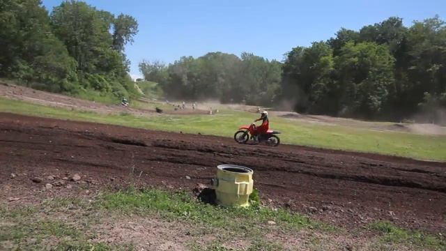 IT DIDN'T BLOW UP YET... смотреть онлайн