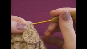 Митенки "Совы" крючком. Мастер класс по вязанию.Узор чешуйки, чешуя; крокодилья кожа. Для начинающих