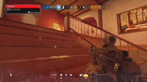 Tom Clancy's Rainbow Six® Siege пришлось растащить четверых