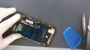 iPhone XS Max - Замена аккумуляторной батареи
