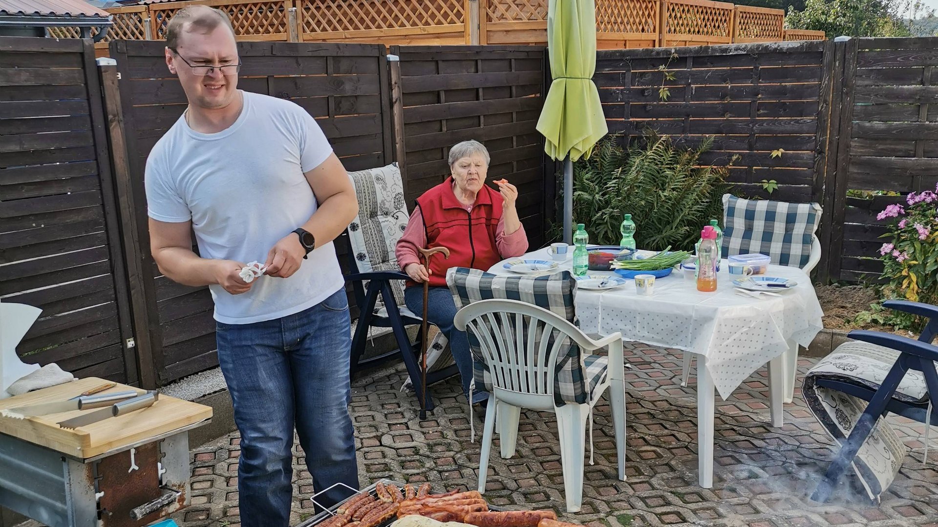 А жизнь моя течёт и катится Remiks клип смотреть онлайн