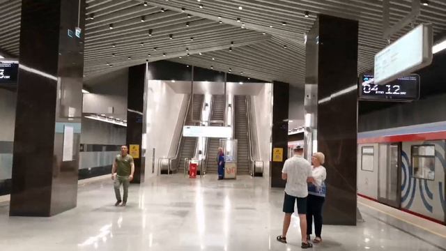 НОВЫЙ ПОЕЗД МОСМЕТРО!!! Москва 2024! смотреть онлайн