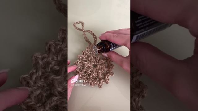 Аромадиффузор из джута.
