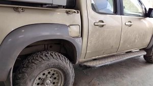 Установка усиленных рессор на Мазда БТ-50 с жилым модулем