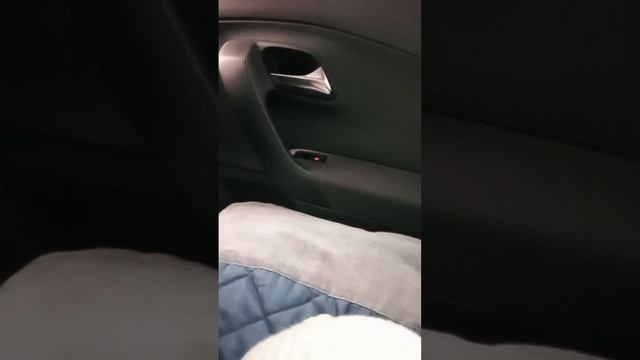 оцениваю смайлик🛼 от разных компаний