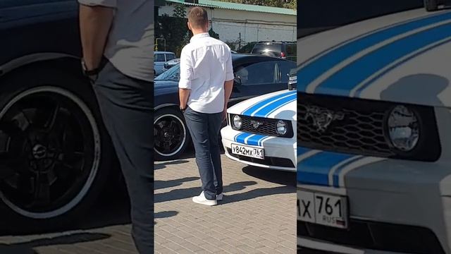 рёв мотора Ford Mustang