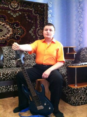 Квартирник с песнями под гитару.