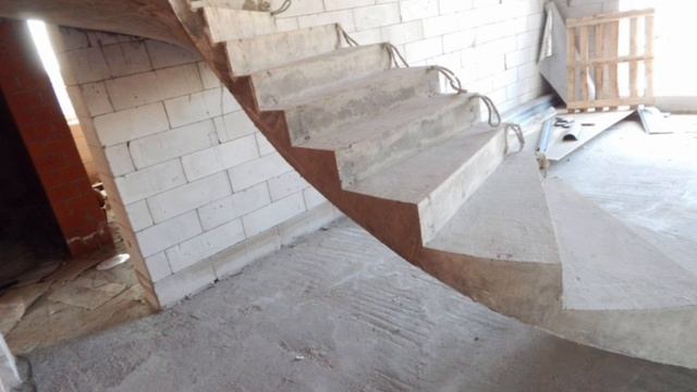 лестница, лестница в дом, монолитные лестницы