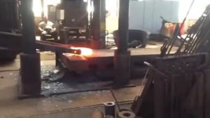 Изготовление поковок на молоте свободной ковкой. Production of forgings in Russia