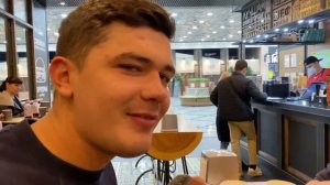 Мы отправились в другой город, чтобы посмотреть на это...