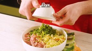 Куриные оладьи с кабачком