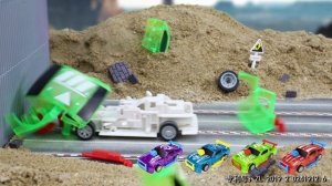 129633 Машинка Veld Co Бьется вдребезги