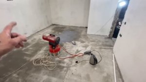 РЕМОНТ В ТРЕШКЕ ПРОДОЛЖАЕТСЯ/обои потолок ламинит. #ремонтквартир