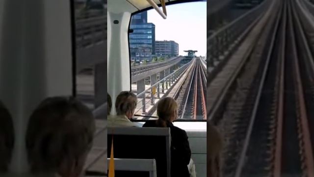 Новая линия метро БЕЗ МАШИНИСТОВ! смотреть онлайн