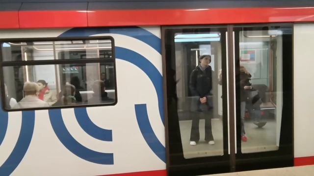 НОВЫЕ ПОЕЗДА НА ЗАМОСКВОРЕЦКОЙ ЛИНИИ!!! Обзор последних новостей! смотреть онлайн