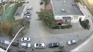 Сбил детей во дворе