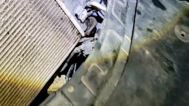 DODGE AVANGER 2014 2.4 COMO CAMBIAR EL RADIADOR смотреть онлайн