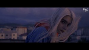 Леша Свик - Малиновый свет (Премьера 2018)