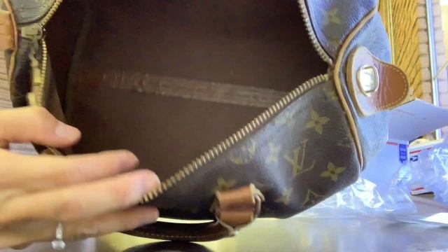 Louis Vuitton Monogram 1980's Vintage French Co USA Speedy 30: Authenticating Packaging Shipping
