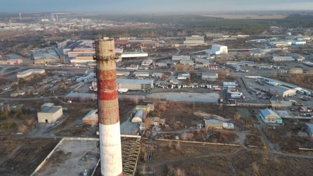 Труба высота 165 метров музыка NewTon - Run