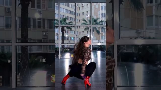 High heels  мой второй леопардовый сольник