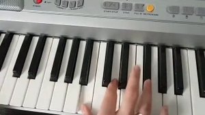 Уроки музыки. 8) Чиж - А не спеть ли мне песню.