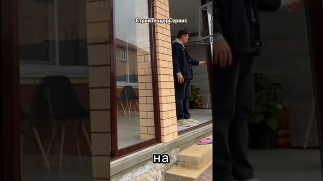 Остекление веранды. Раздвижная алюминиевая конструкция #таганрог #монтажник #обзор #двери