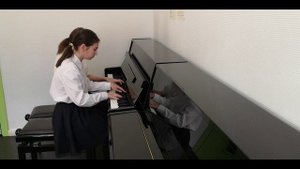 Ирина Стефанян и Милана Савельева (фортепианный ансамбль)
Спец. фортепиано.
старшая группа.