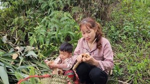 Harvesting oranges take it to the market - build wooden table farming